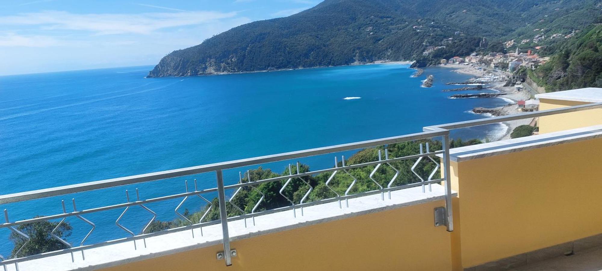 מונליה Appartamenti Enrica With Amazing View מראה חיצוני תמונה