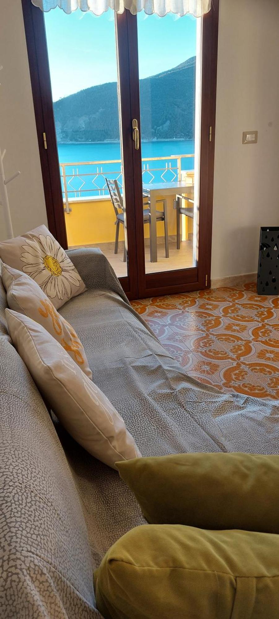 מונליה Appartamenti Enrica With Amazing View מראה חיצוני תמונה