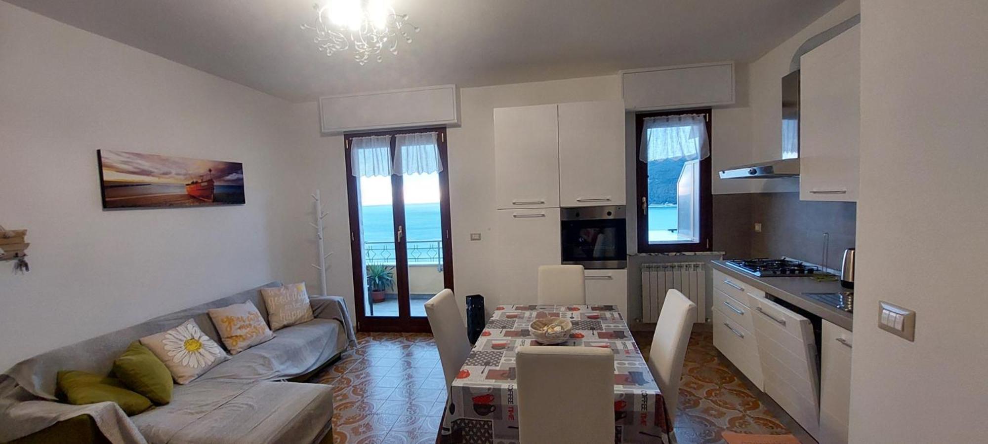 מונליה Appartamenti Enrica With Amazing View מראה חיצוני תמונה