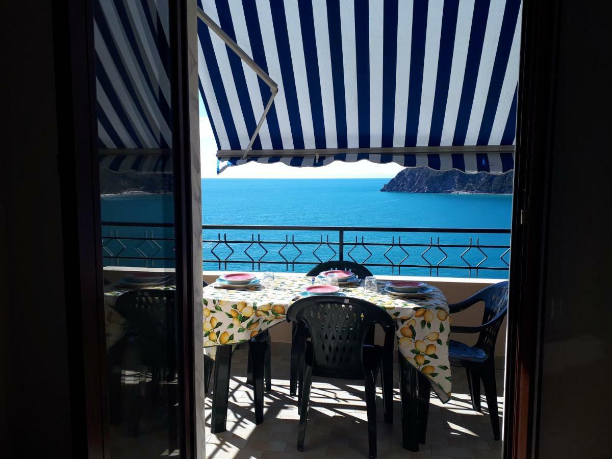 מונליה Appartamenti Enrica With Amazing View מראה חיצוני תמונה